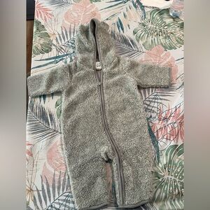 Baby GAP Baby Sherpa One-Piece bear bunting outfit size 3-6 months with zip